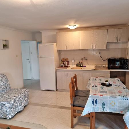 Lucas4 Flogita Apartment Luaran gambar
