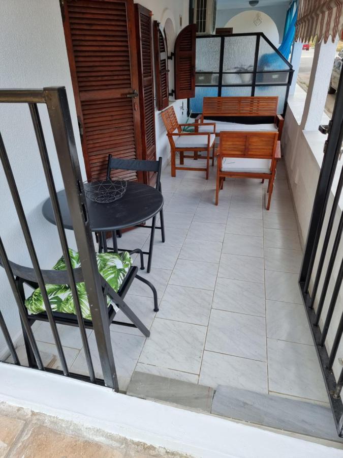 Lucas4 Flogita Apartment Luaran gambar