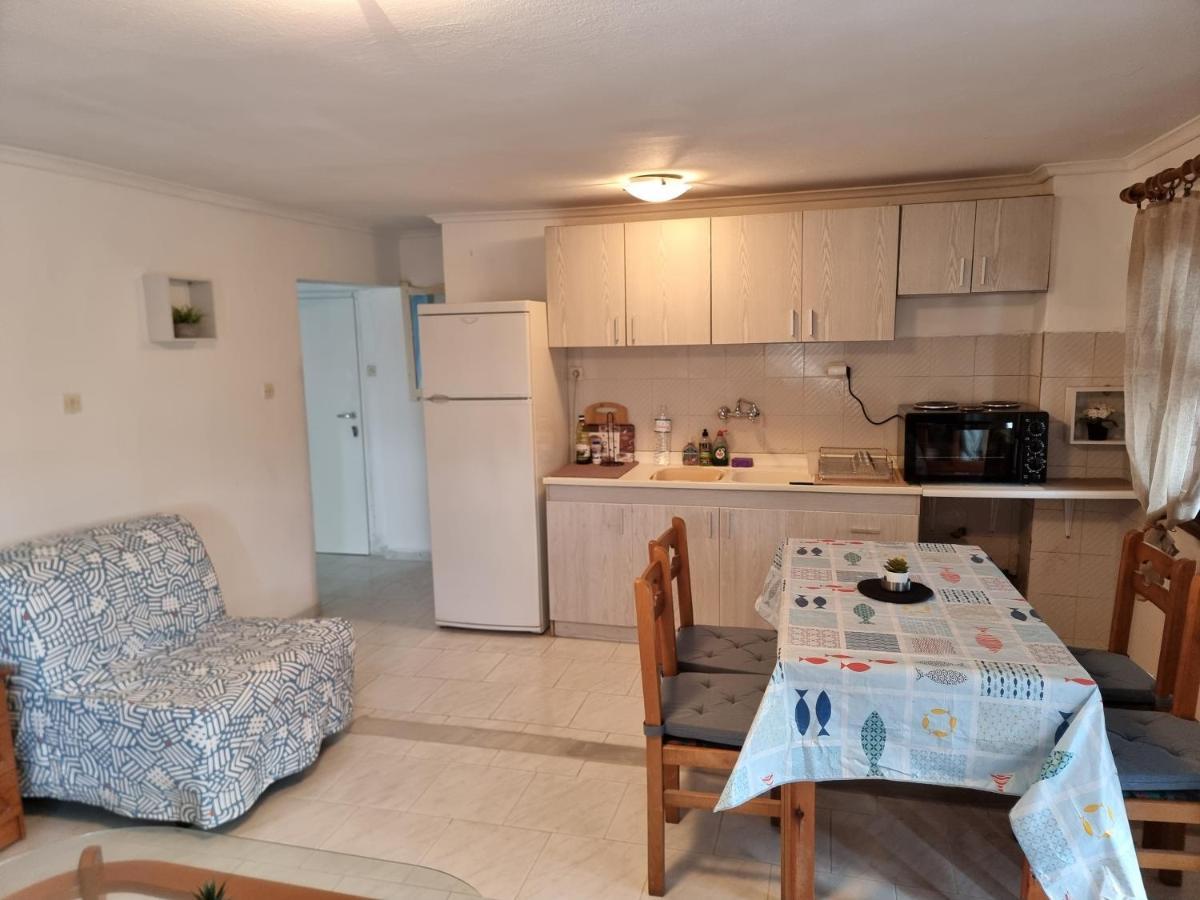 Lucas4 Flogita Apartment Luaran gambar