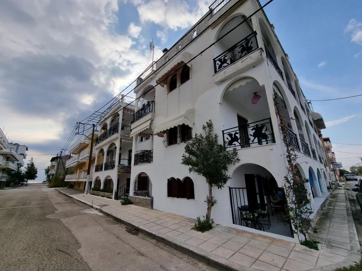 Lucas4 Flogita Apartment Luaran gambar
